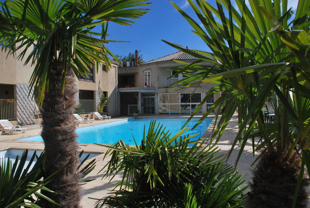 Domaine Plein Sud Hotel Bruzac Exterior photo